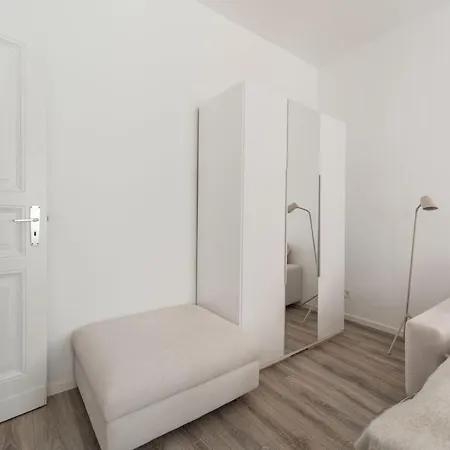 Apartment Charming Ap 2Bdr Elbik Bucharest
